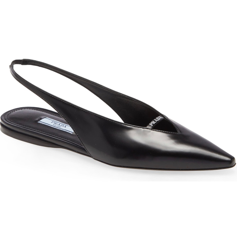 Prada flats BRAND NEW IN BOX size 39.5